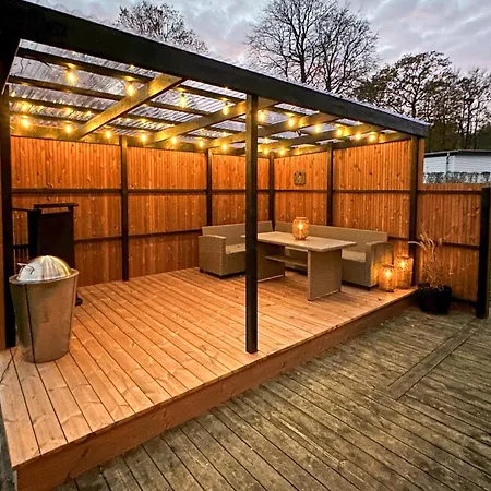 펜션 Haderslev With Hot Tub Vii